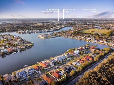 Helensvale 41 Lakeshore Drive