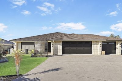 Warner 10 Fir Place