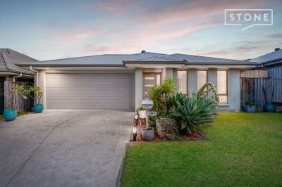 Aberglasslyn 14 Oystercatcher Street