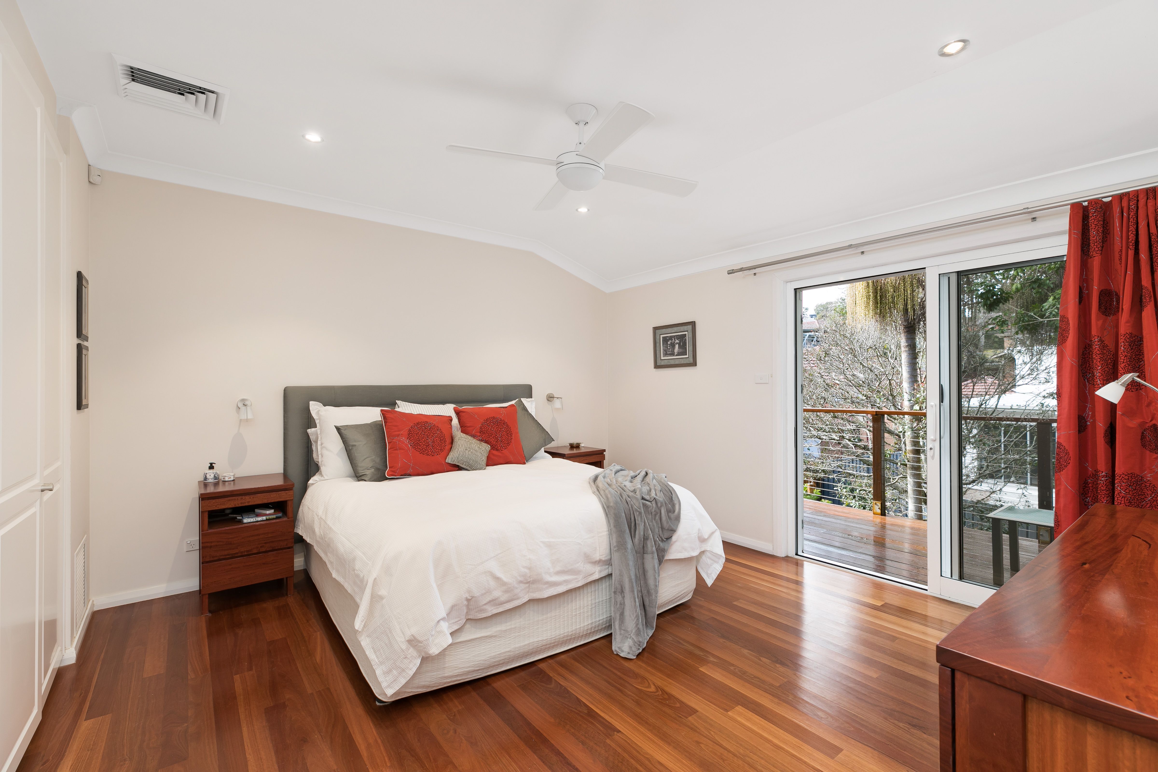 2A Bruce Avenue, CARINGBAH SOUTH, Caringbah South - Thumbnail 6