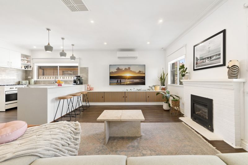 1/16 Larch Street, Thomastown