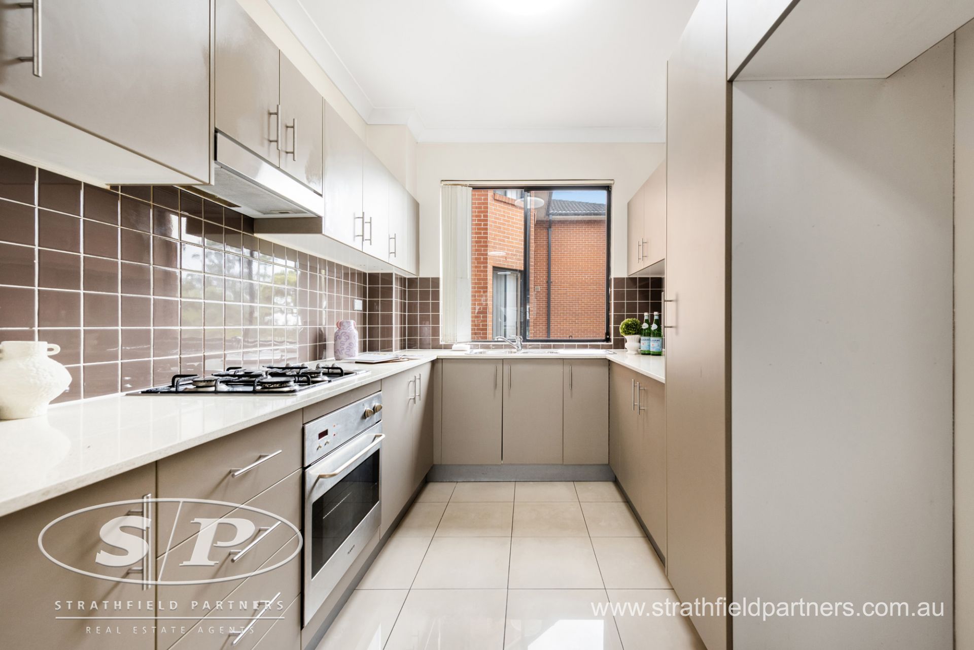 16/10-12 Wingello Street, Guildford, Guildford - Thumbnail 5
