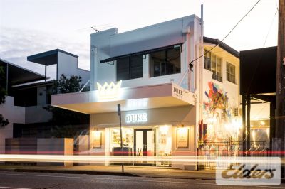 GROUND FLOOR TENANCY WITH MASSIVE EXPOSURE TO RIDING ROAD