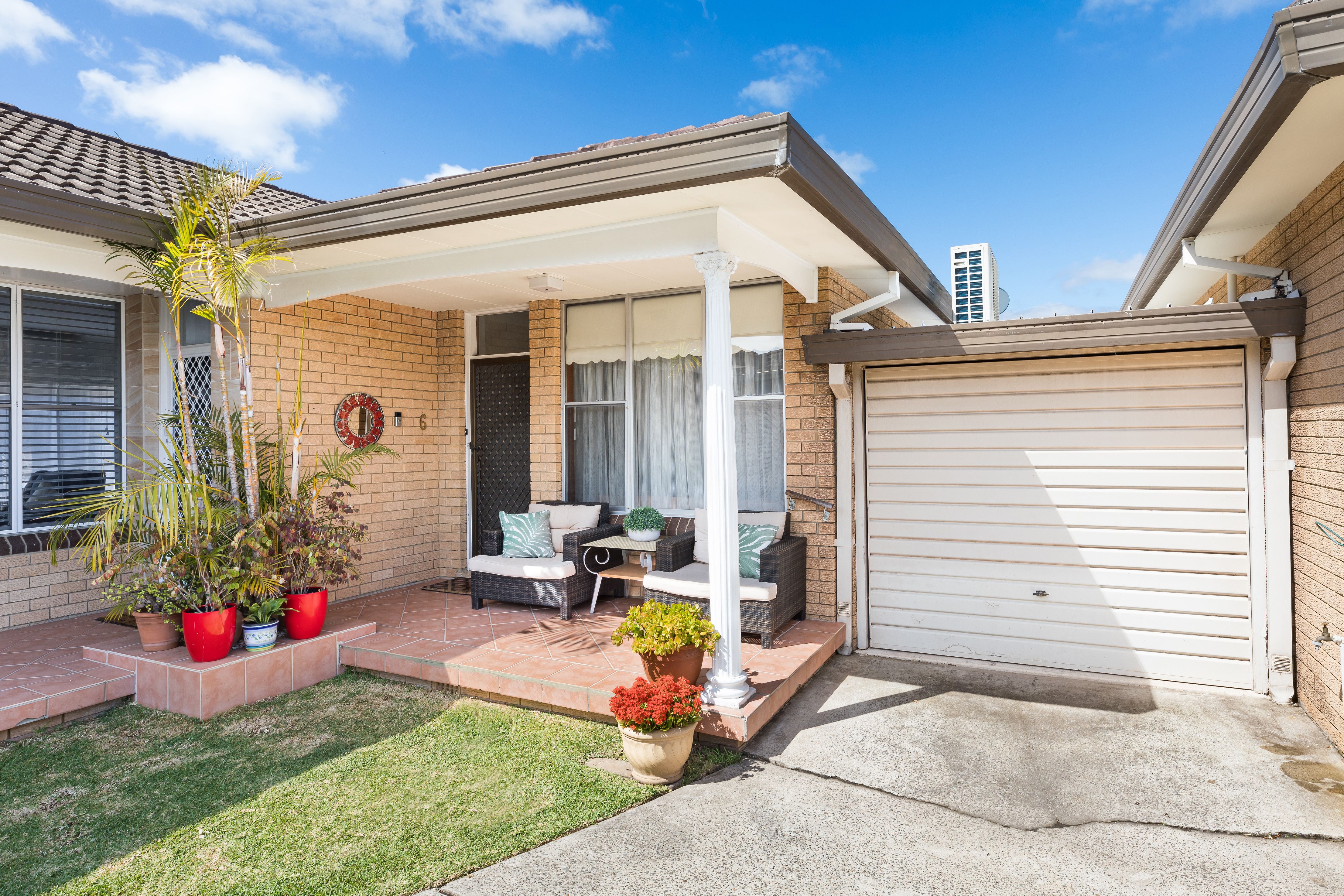 6/9 Horbury Street SANS SOUCI 2219