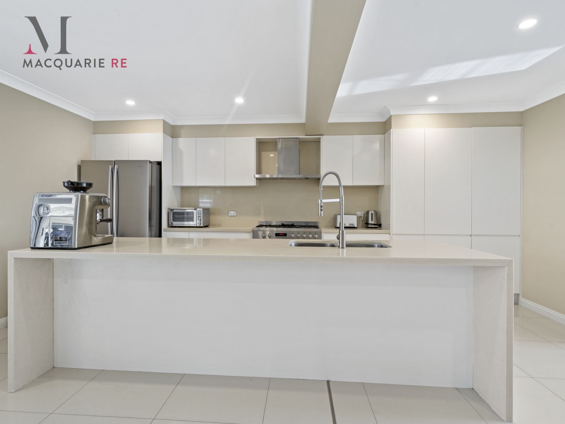 22 Dampier Crescent Fairfield West NSW, Fairfield West - Thumbnail 3