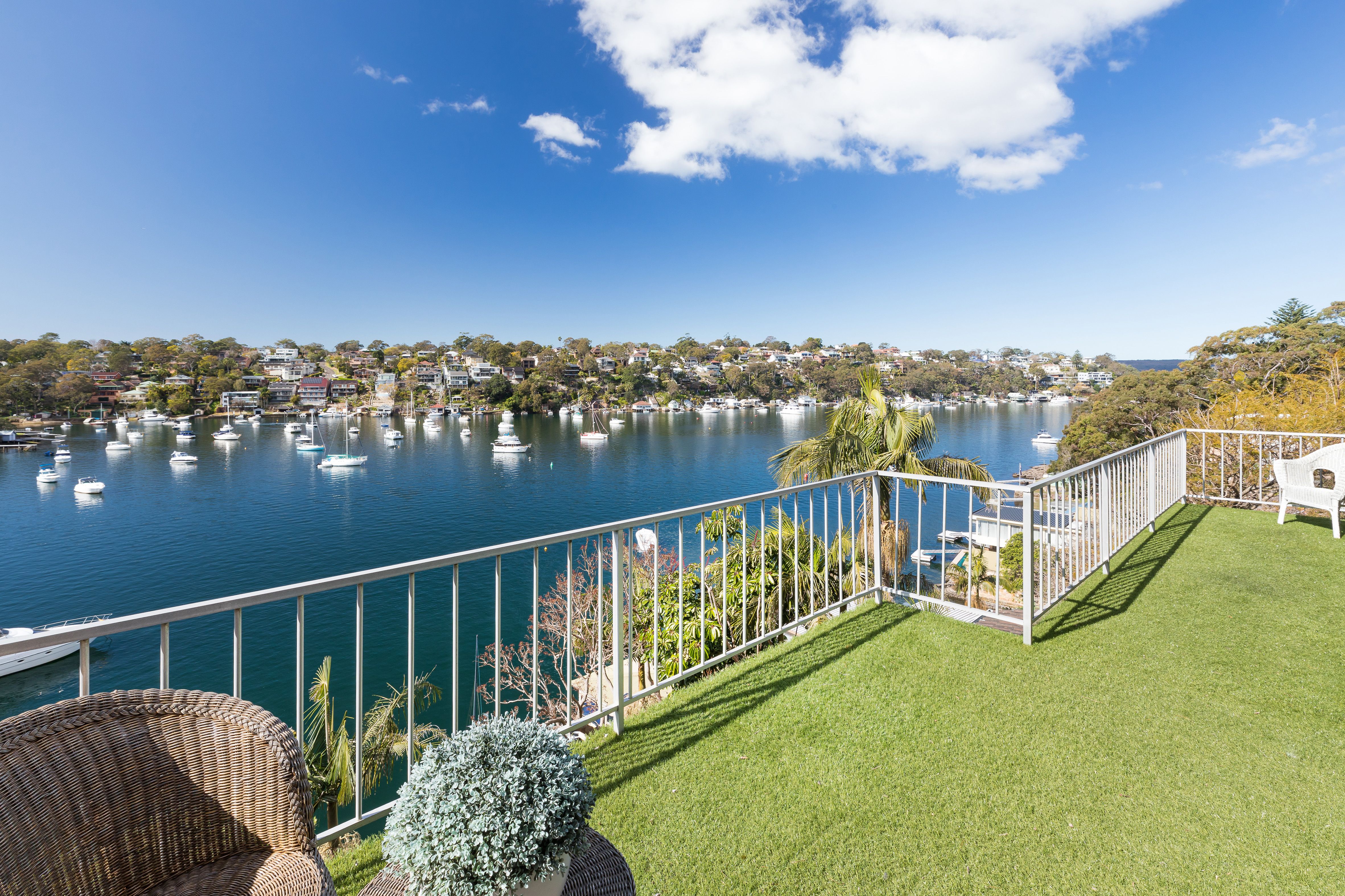 6 Sherwood Avenue YOWIE BAY 2228