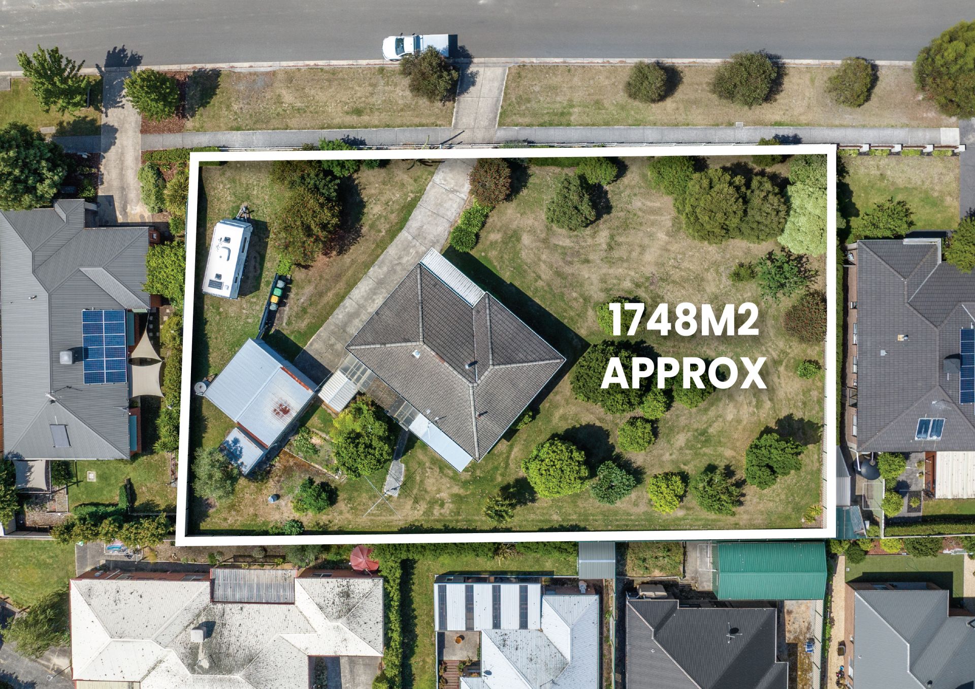 21 Horwood Drive Canadian VIC, Canadian - Thumbnail 2