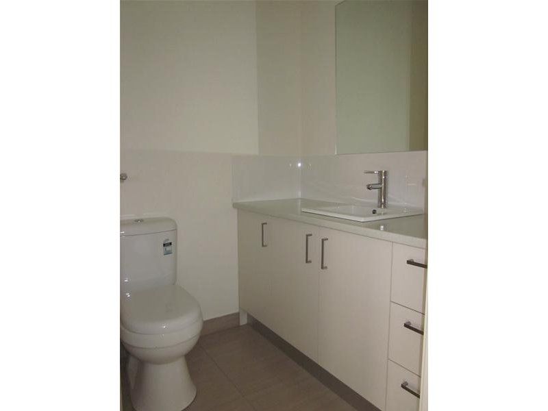 9 Mecklenburg Close, Epping