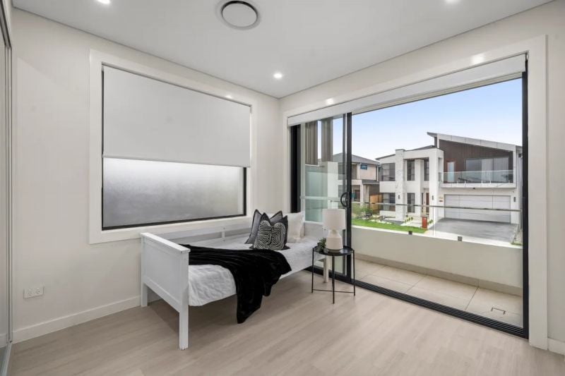 29 Baystone (Gables) Street, Box Hill - Thumbnail 6