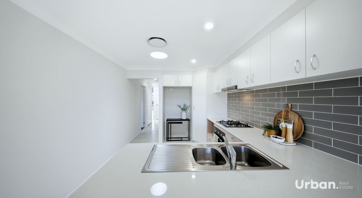 Chisholm 1/3 Aquata Street