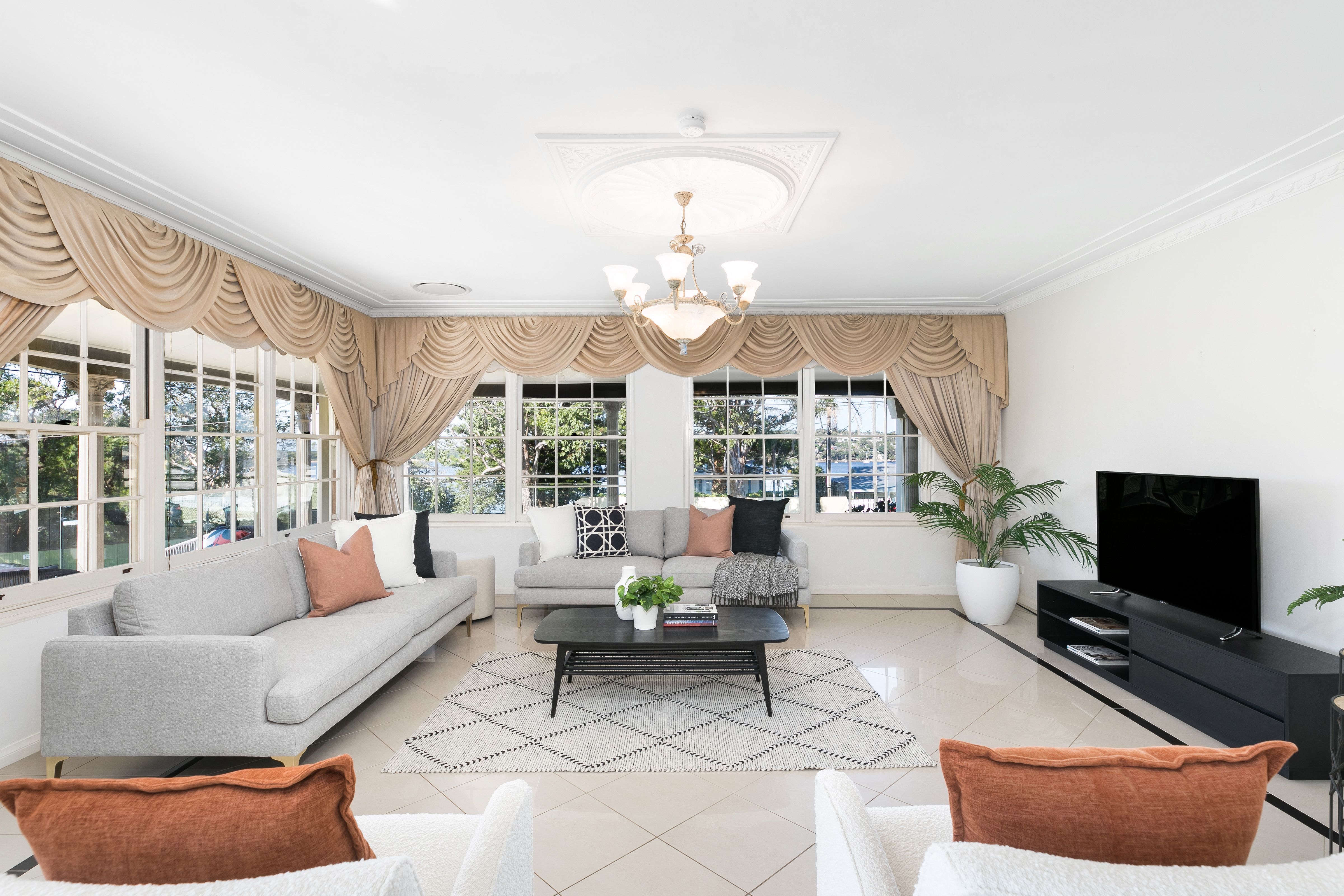 9 Glaisher Parade, CRONULLA, Cronulla - Thumbnail 3
