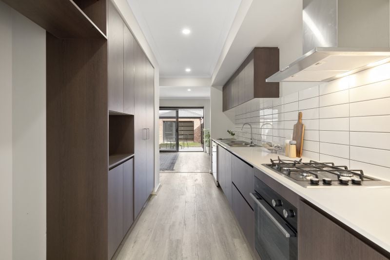 5 Nyon Walk, Wollert