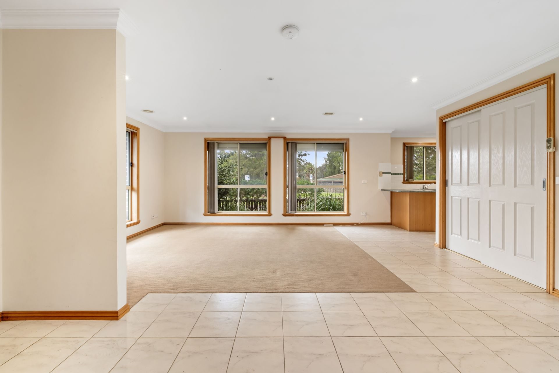 Stunning Home Opposite Penders Park