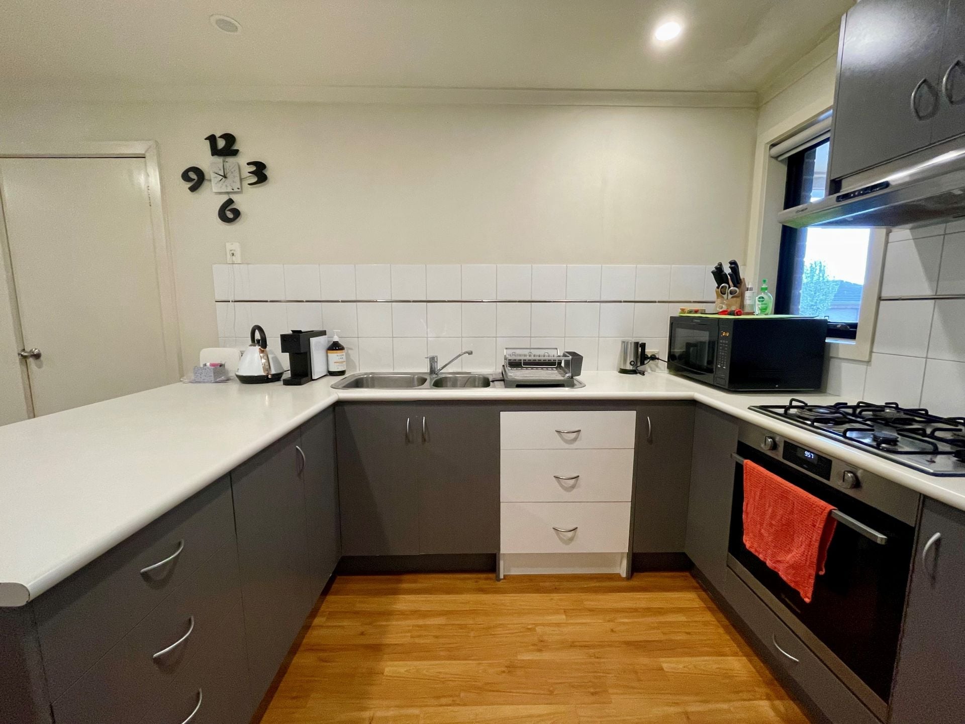 2 Parbury  Avenue, Lake Gardens, Lake Gardens - Thumbnail 5