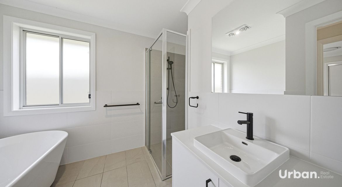 North Rothbury 1 & 2/14 Wren Way