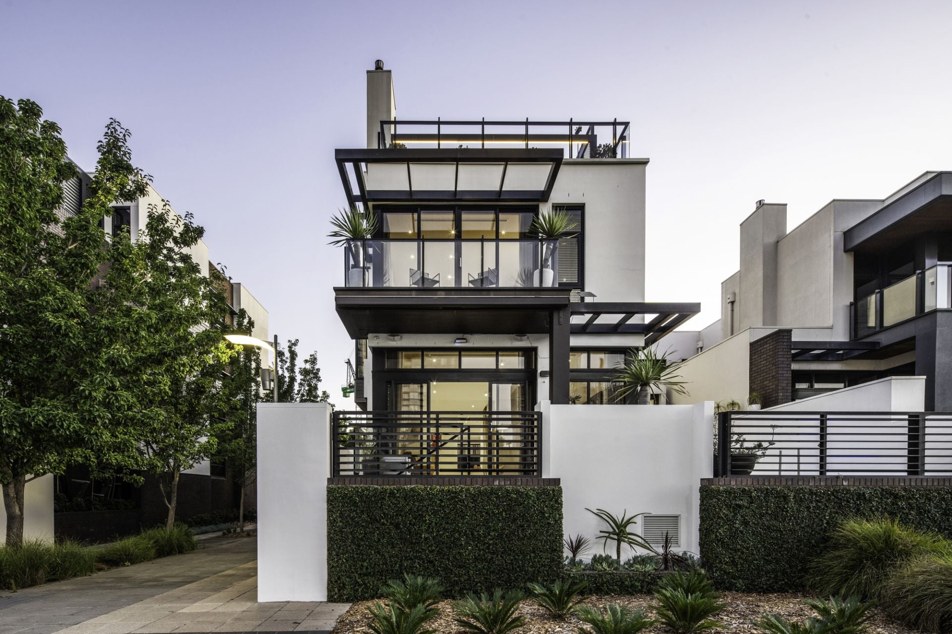 42 South Wharf Drive, Docklands, Docklands - Image 1