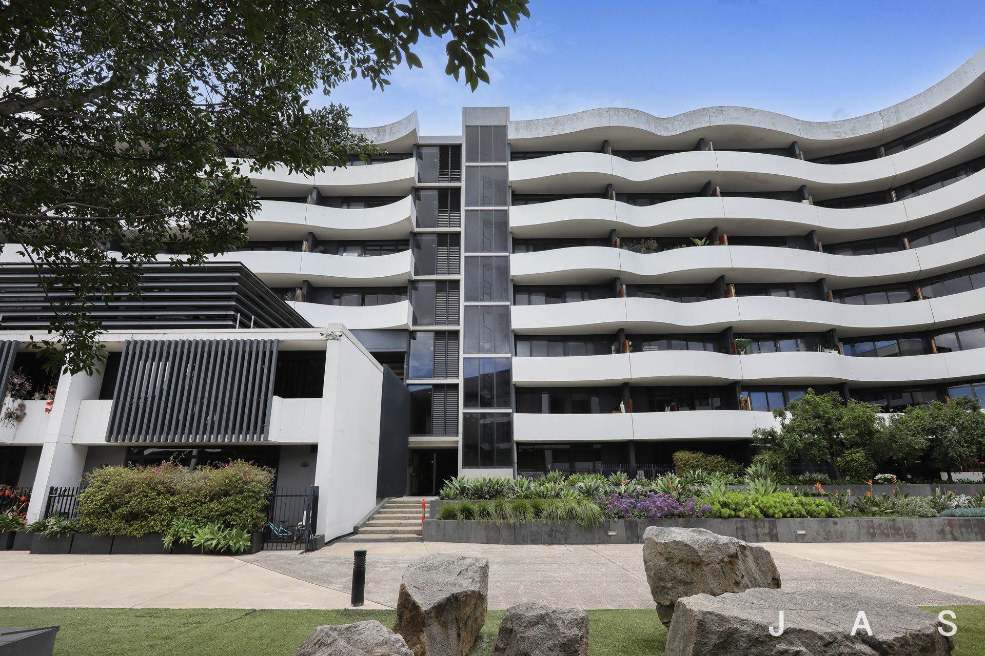 1/38 Mount Alexander Road Travancore VIC, Travancore - Thumbnail 2