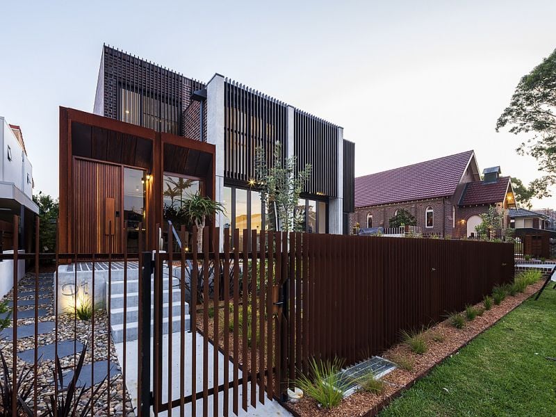 1/12-14 Wilshire Avenue CRONULLA 2230