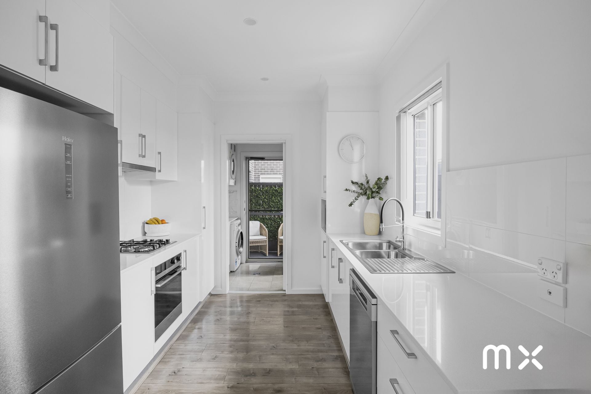 11 Toolijooa Street, Tullimbar - Thumbnail 5