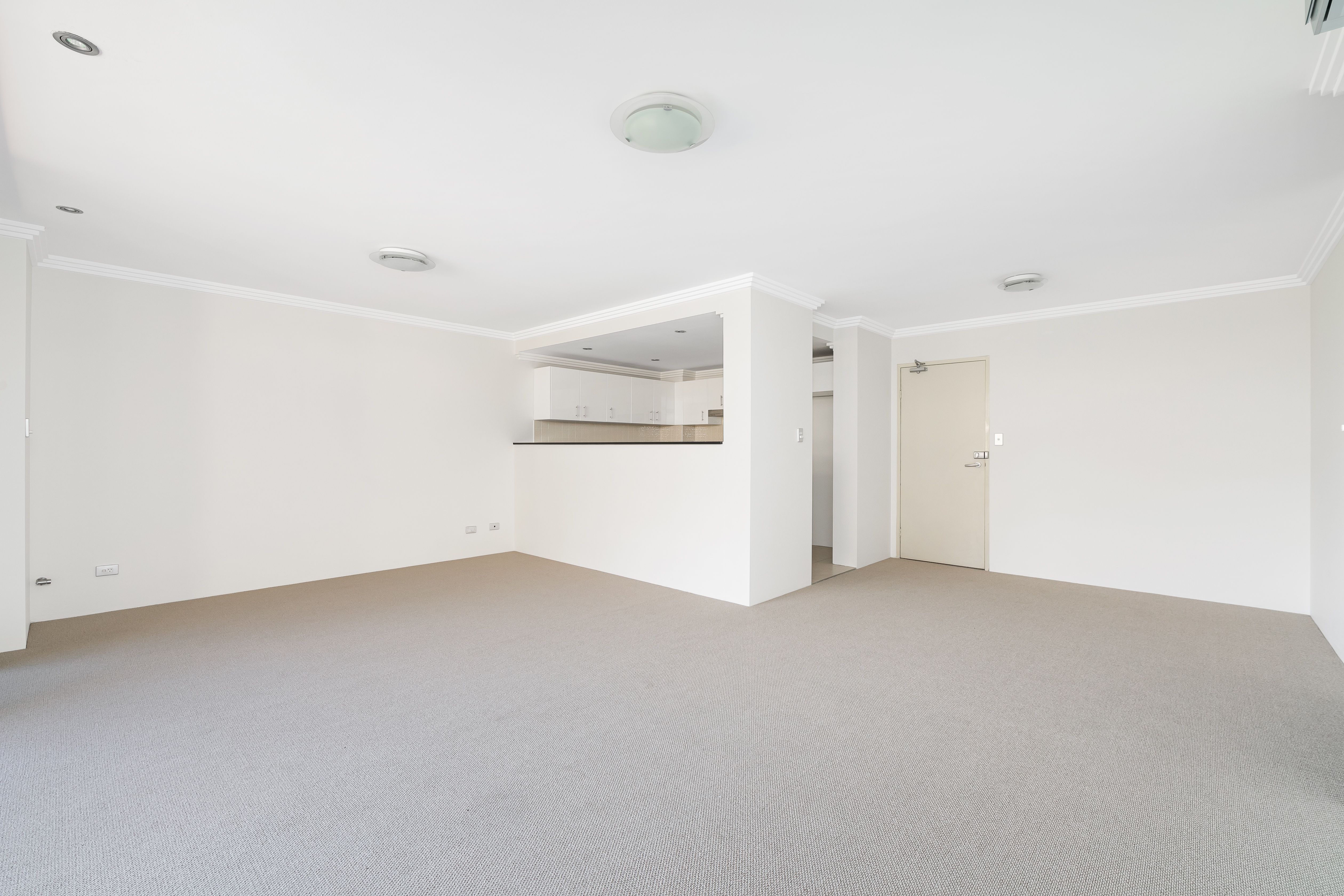 58/8-12 Wandella Road MIRANDA 2228