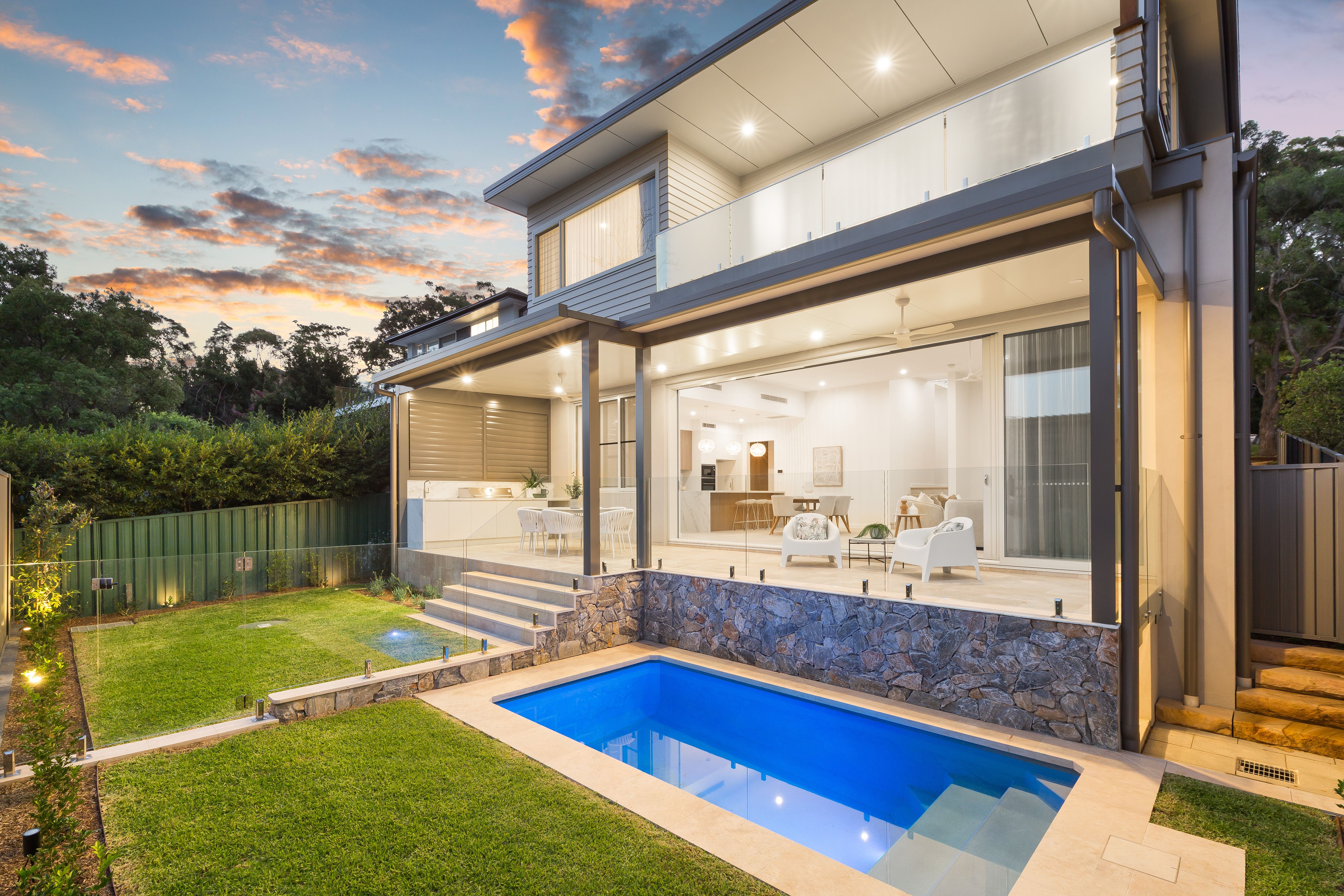 36 Cowan Street Oyster Bay 2225
