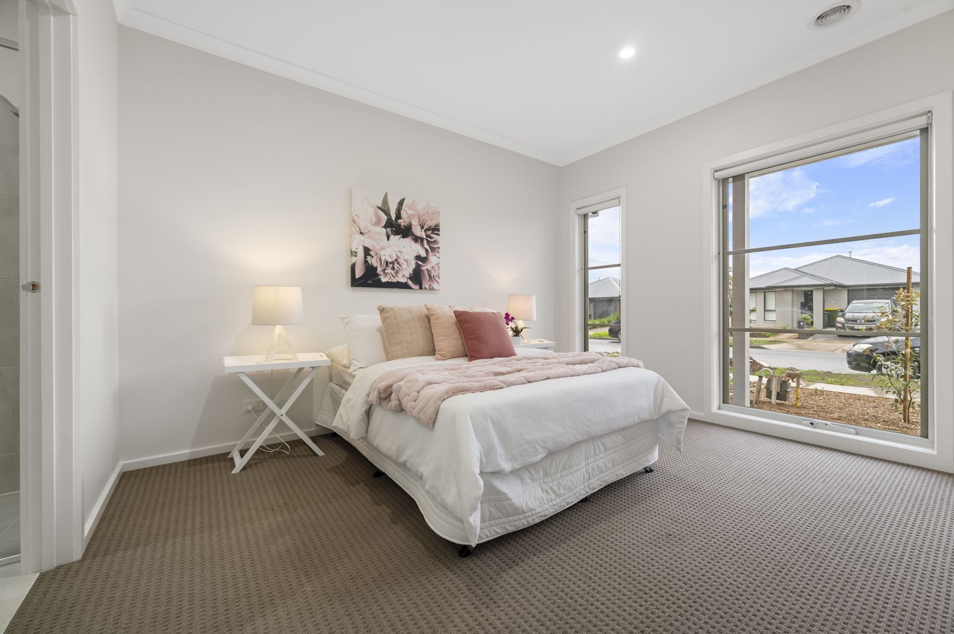 BRAND NEW BOUTIQUE FAMILY HOME