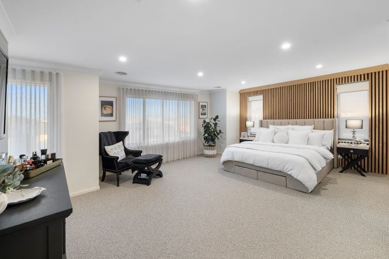 14 Roaming Drive, Fraser Rise