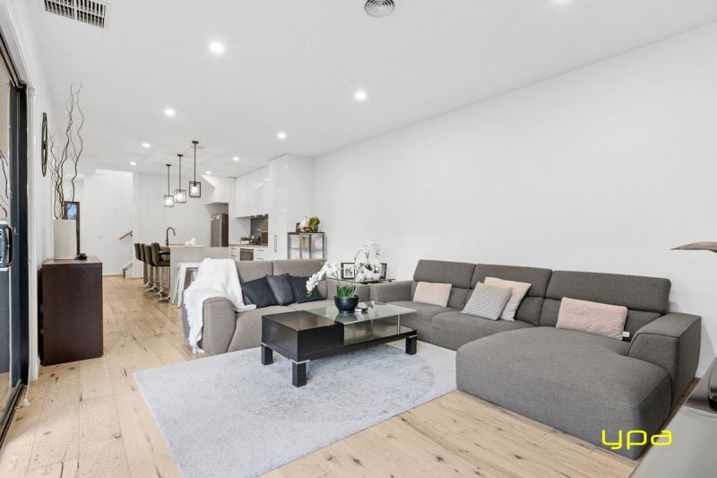 15A Averne Street Cranbourne VIC, Cranbourne - Thumbnail 2