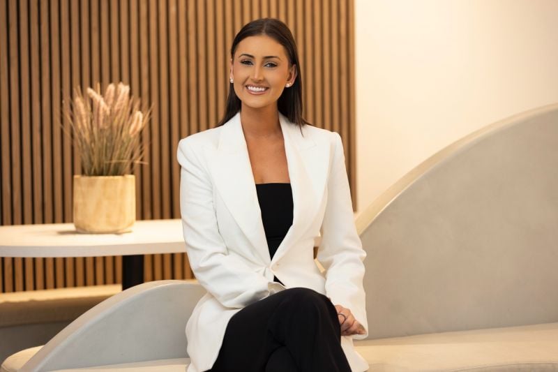 Lauren Mahon