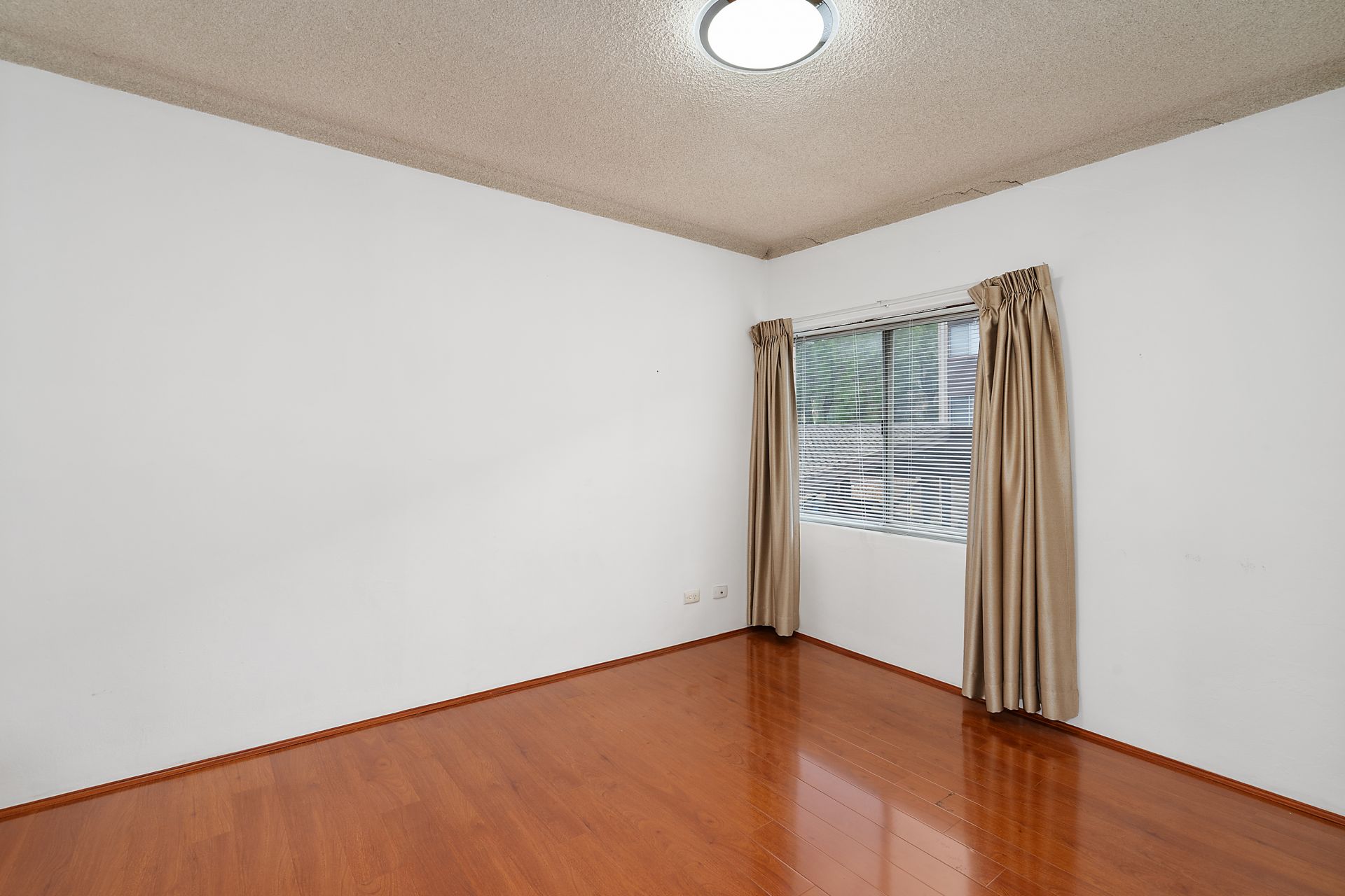 2/31-35 Forbes Street, Liverpool NSW, Liverpool - Thumbnail 5