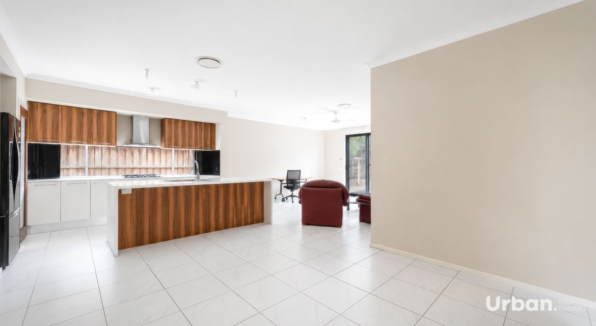 Colebee 7 Oakhill Crescent