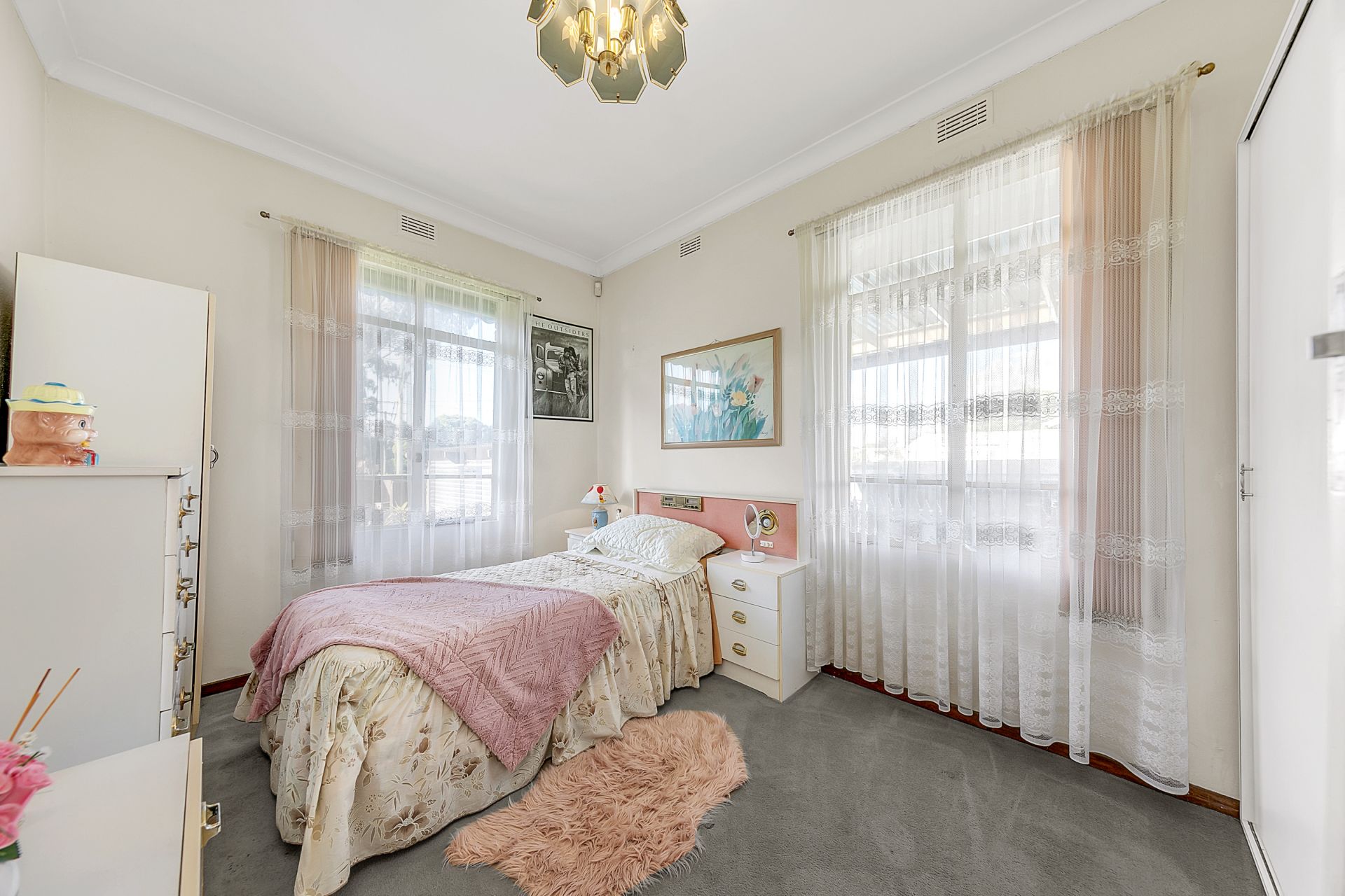 A Renovated 4 Bedroom Home on a potential packed 675m2 of land .....