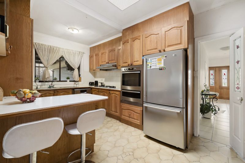 57 Barry Street, Reservoir