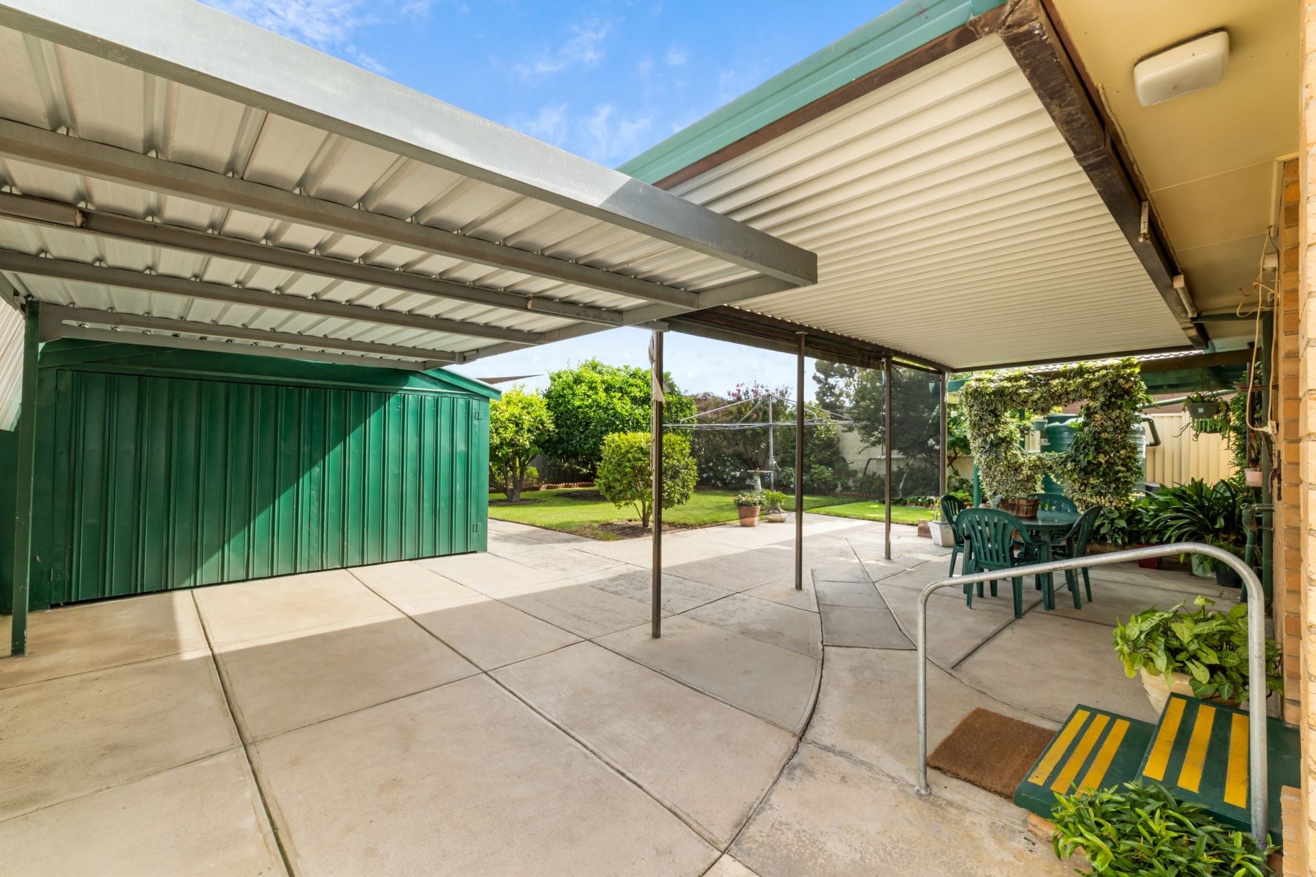 Comfortable Family Living With Space And Versatility