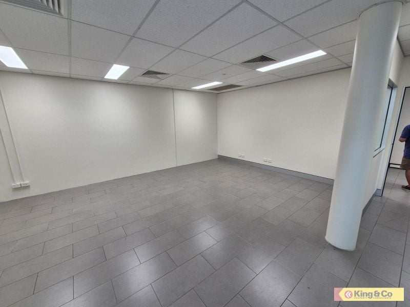 High Grade Office in Acacia Ridge!