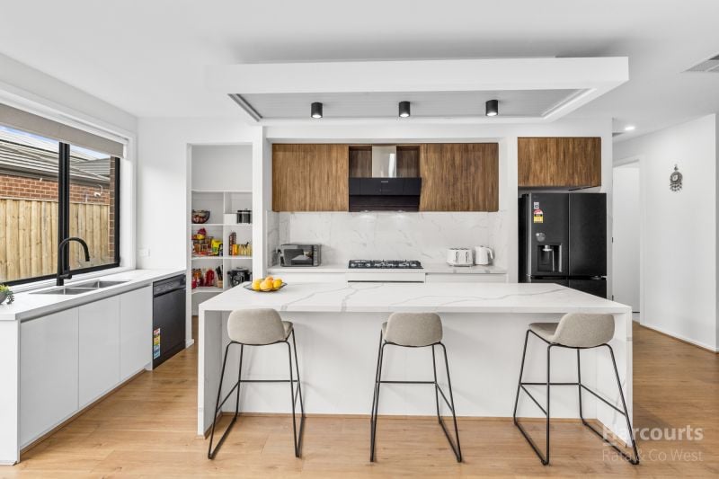 13 Koora Drive, Sunbury