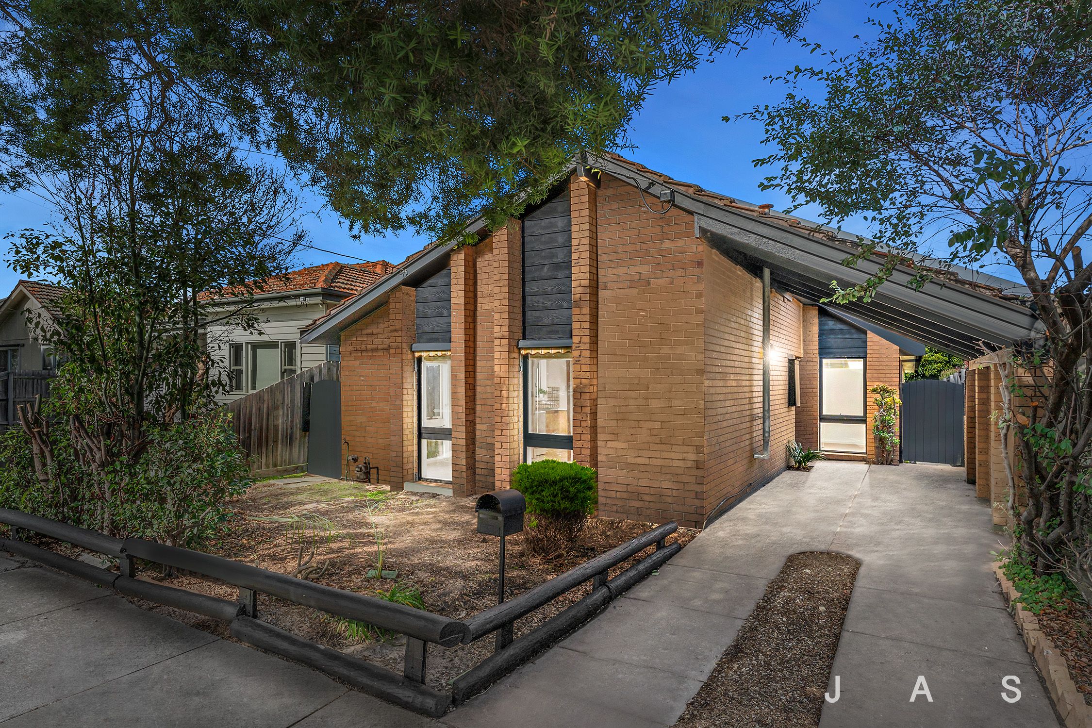 45 Salisbury Street Newport VIC, Newport - Thumbnail 2