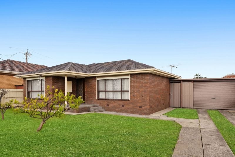 44 Mindoro Crescent, Lalor