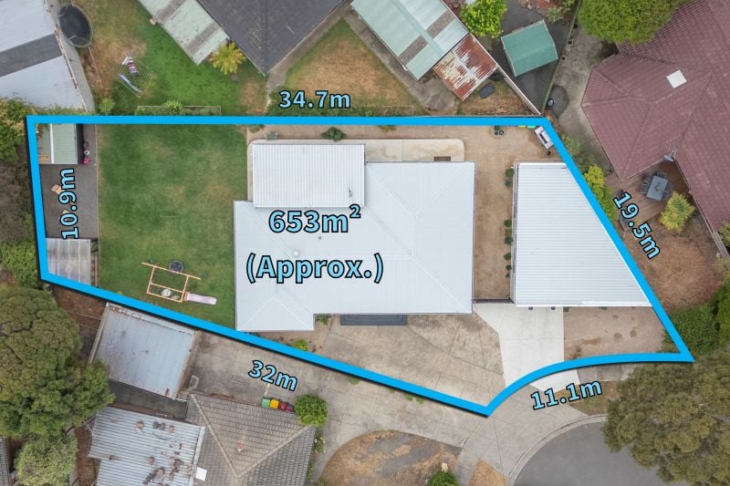 7 Aldous Court, Epping