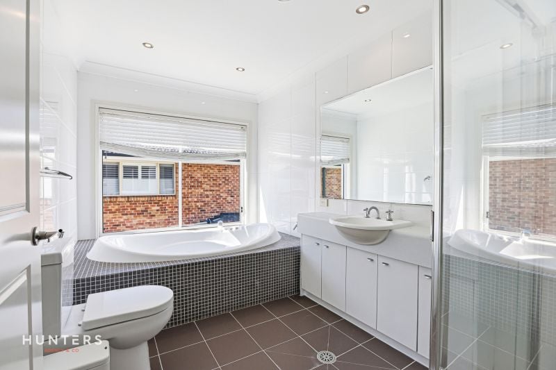 111 Chepstow Drive, Castle Hill