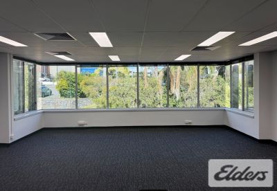 LIGHT FILLED OFFICE WITH 3 EXCLUSIVE CAR PARKS!