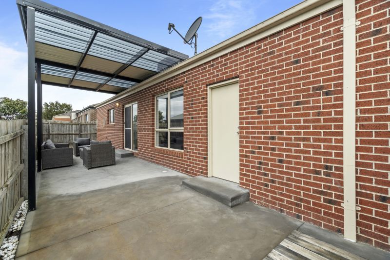 2/122 McDonalds Road, Epping