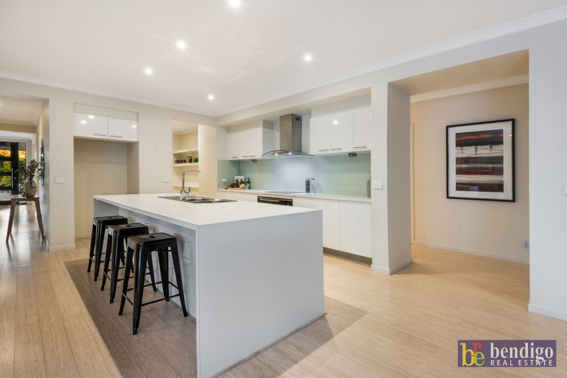 14 Topaz Avenue White Hills VIC, Hills - Thumbnail 3