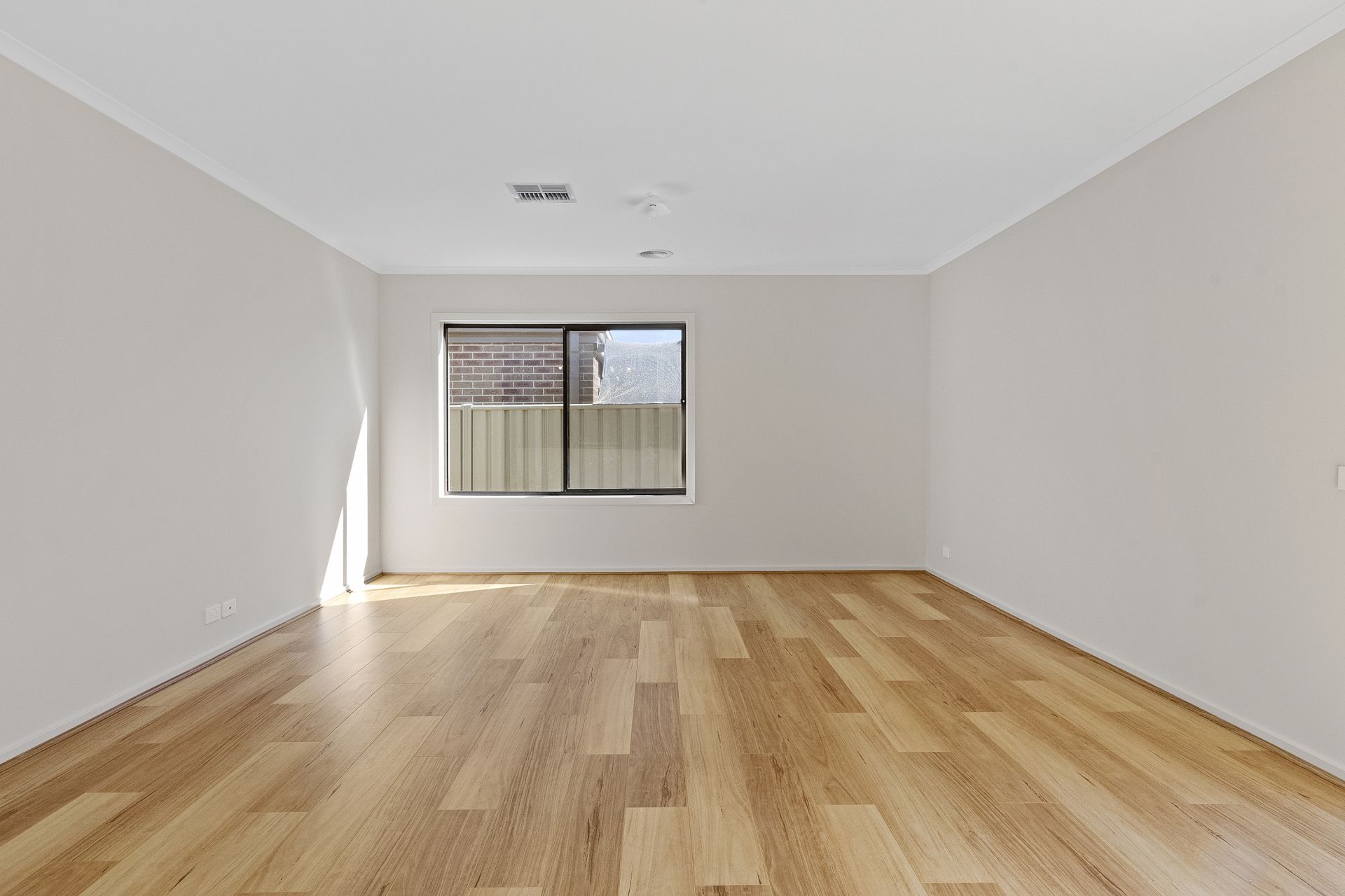 1 Sugarwood Court, Epsom, Epsom, Epsom - Thumbnail 7