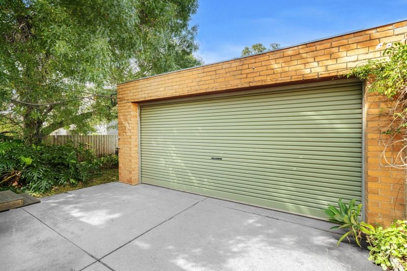 37 Macartney Street, Reservoir