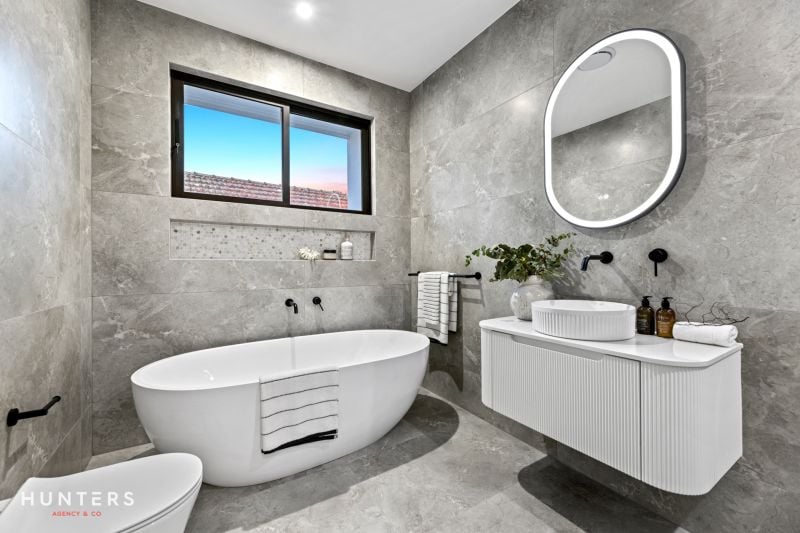 18 Mount Street, Constitution Hill