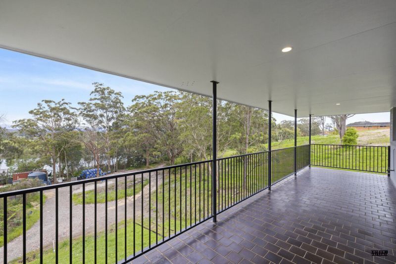 RENOVATED RIVERSIDE LIVING WITH STUNNING KALANG RIVER VIEWS