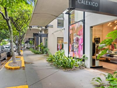 PROMINENT CORNER IN JAMES ST PRECINCT - TWO TENANCIES AVAILABLE!