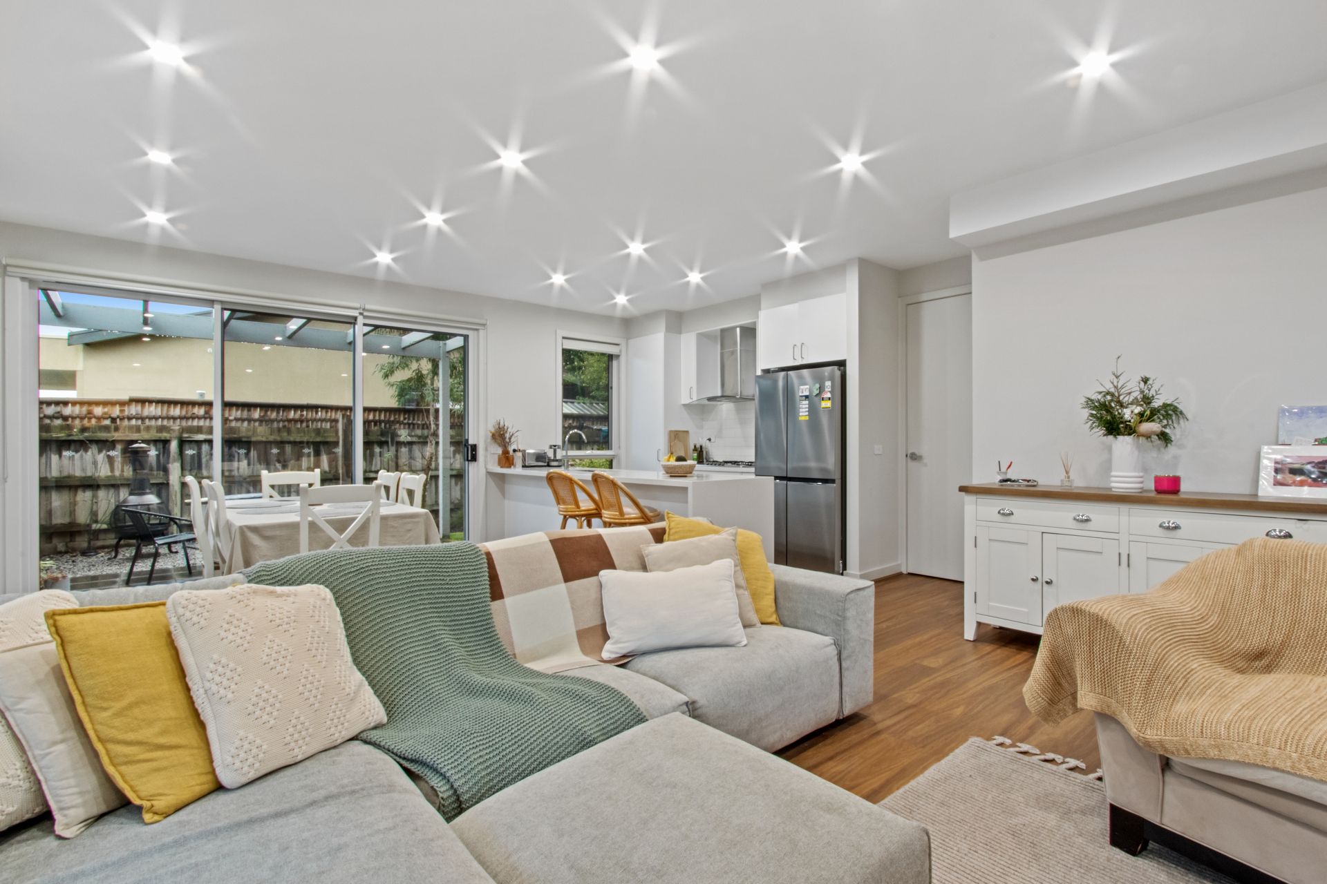 Stylish 3-Bedroom Townhouse in Prime Reservoir Location