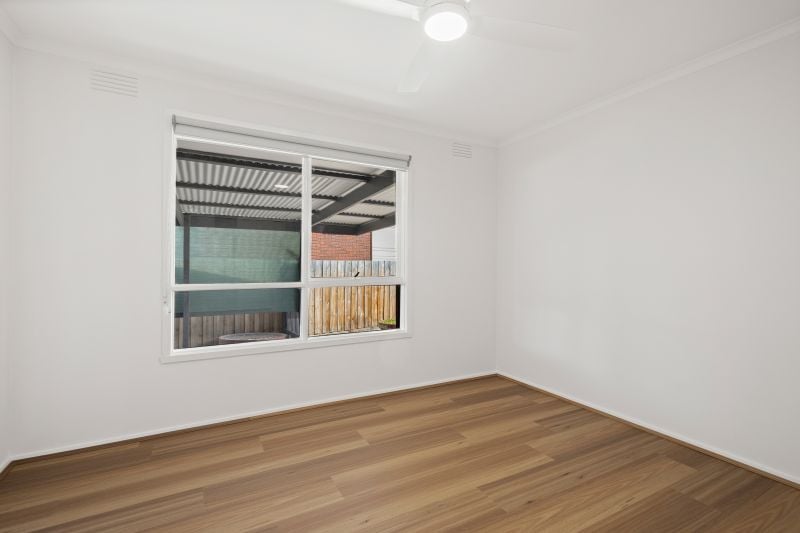 15 Cherry Court, Lalor